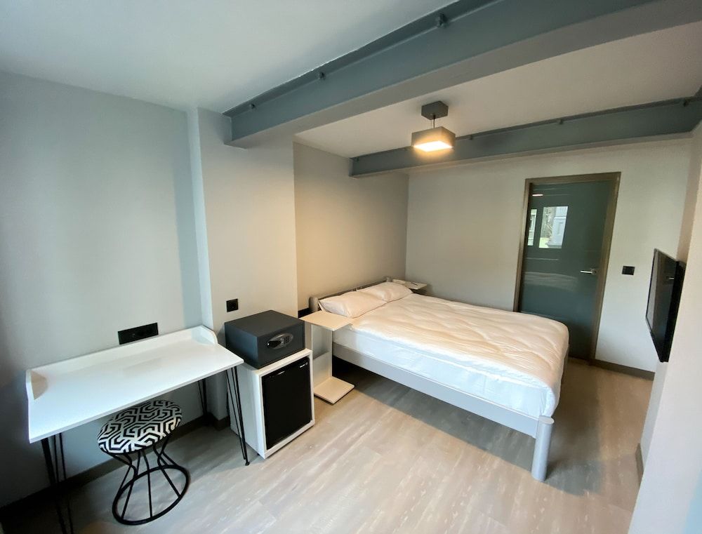 Eresin Hotels Express Standard Double Room 4