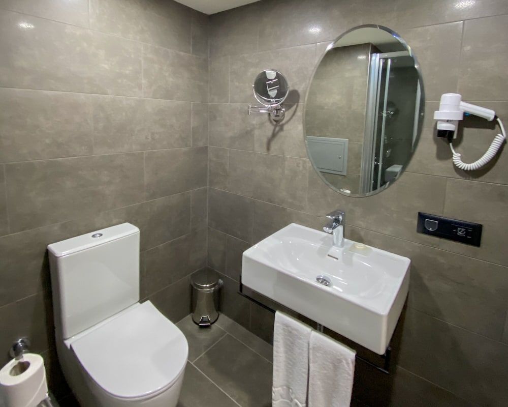 Eresin Hotels Express Standard Double Room 6