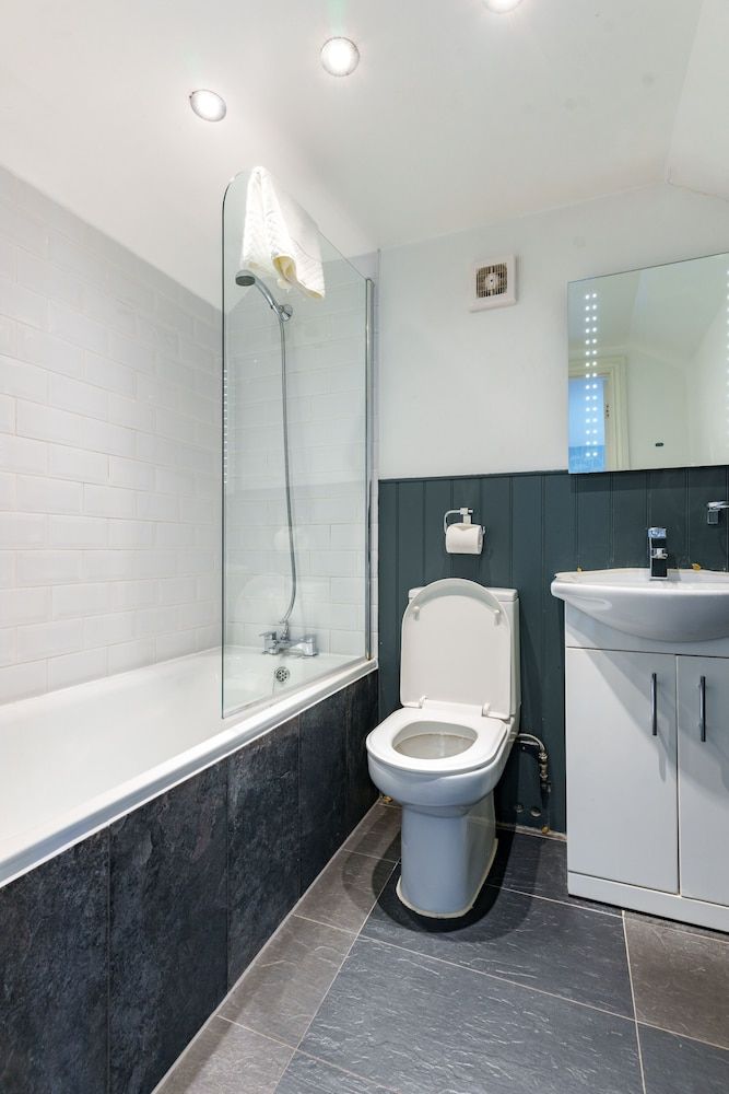 Bower House Pimlico Double Room 5