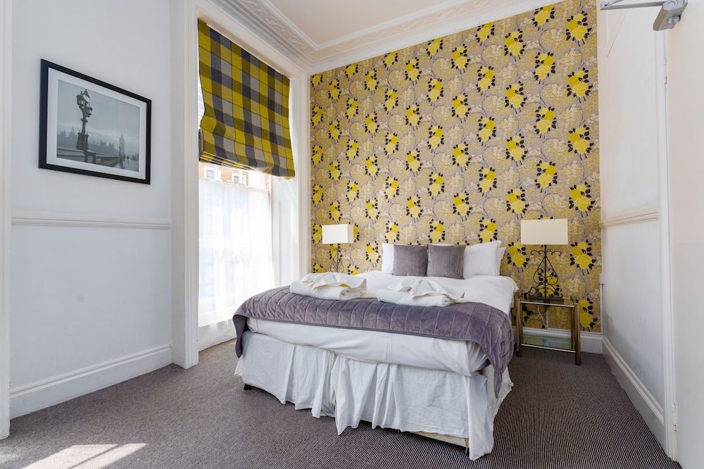 undefined Bower House 10