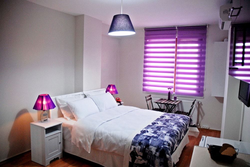 No 135 Standard Double or Twin Room 2