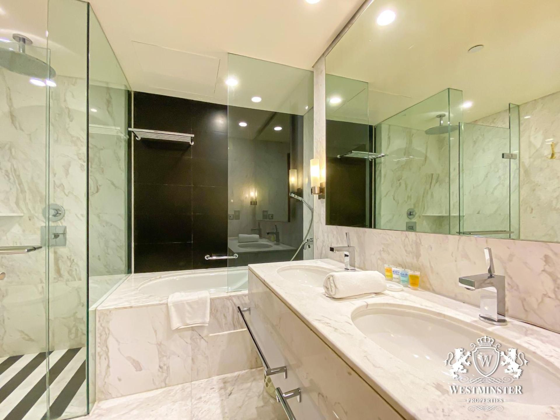 Three-Bedroom with Full Fountain and Burj Khalifa View