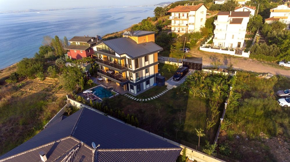 undefined Taksim Elysium Residence CTS 6