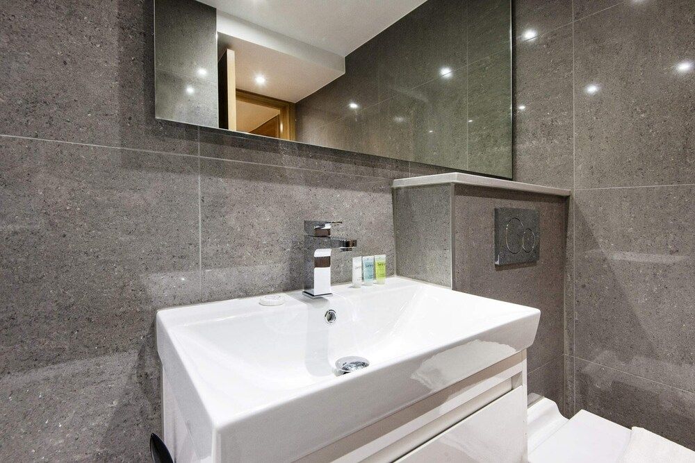 Belgravia 1 Bed Stylish Apartment Apartment, 1 Bedroom 22