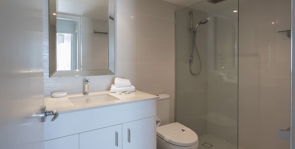 Norfolk Luxury Beachfront Apartments Deluxe Apartment, 2 Bedrooms, Beach View 21