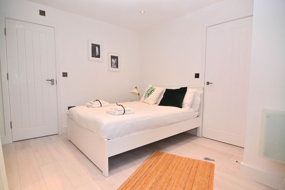 MACARENA WHARF Apartments Deluxe Apartment, 2 Bedrooms, Patio 5