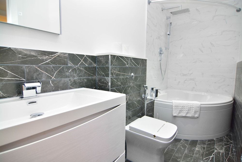 MACARENA WHARF Apartments Deluxe Apartment, 2 Bedrooms, Patio 15