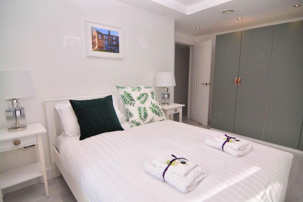 MACARENA WHARF Apartments Deluxe Apartment, 2 Bedrooms, Patio 4