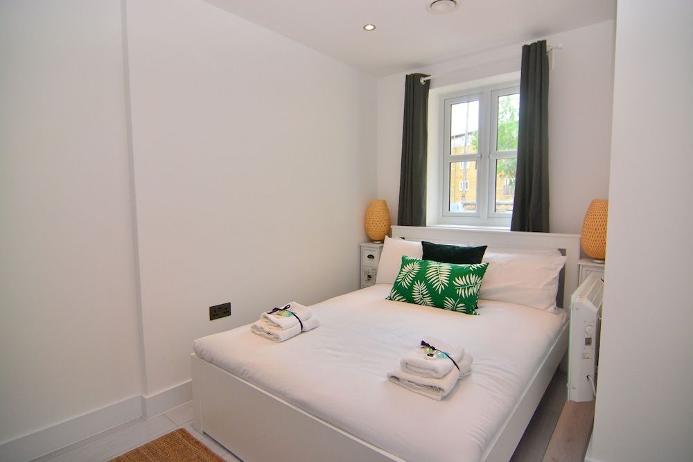 MACARENA WHARF Apartments Design Apartment, 2 Bedrooms, Garden Area 5