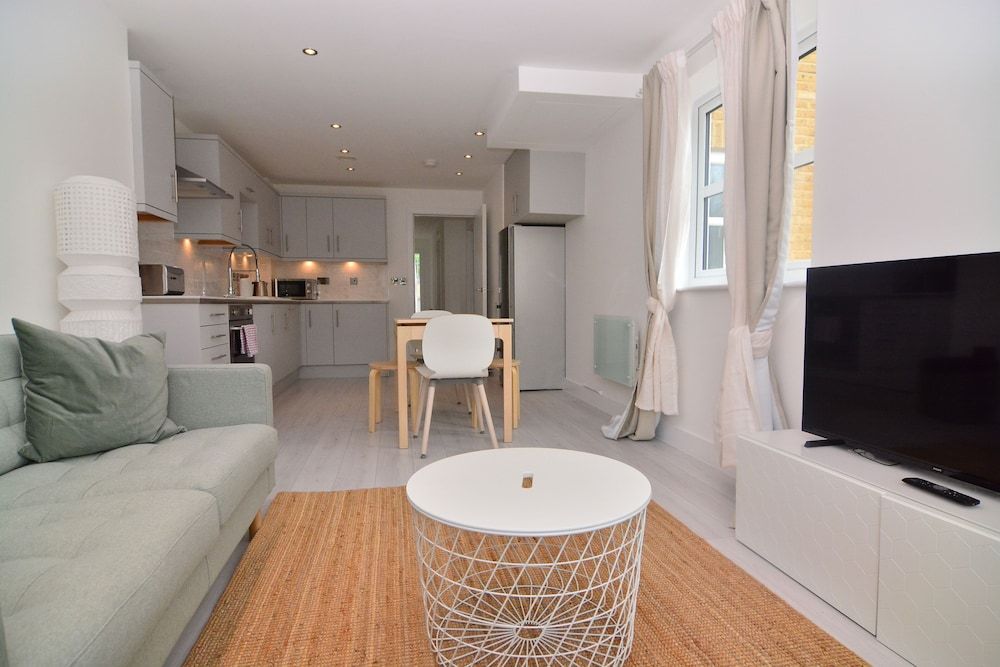 MACARENA WHARF Apartments Design Apartment, 2 Bedrooms, Garden Area 16