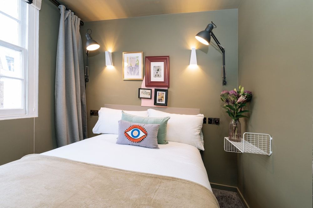 The Warwick by Aura Collection Classic Double Room 11