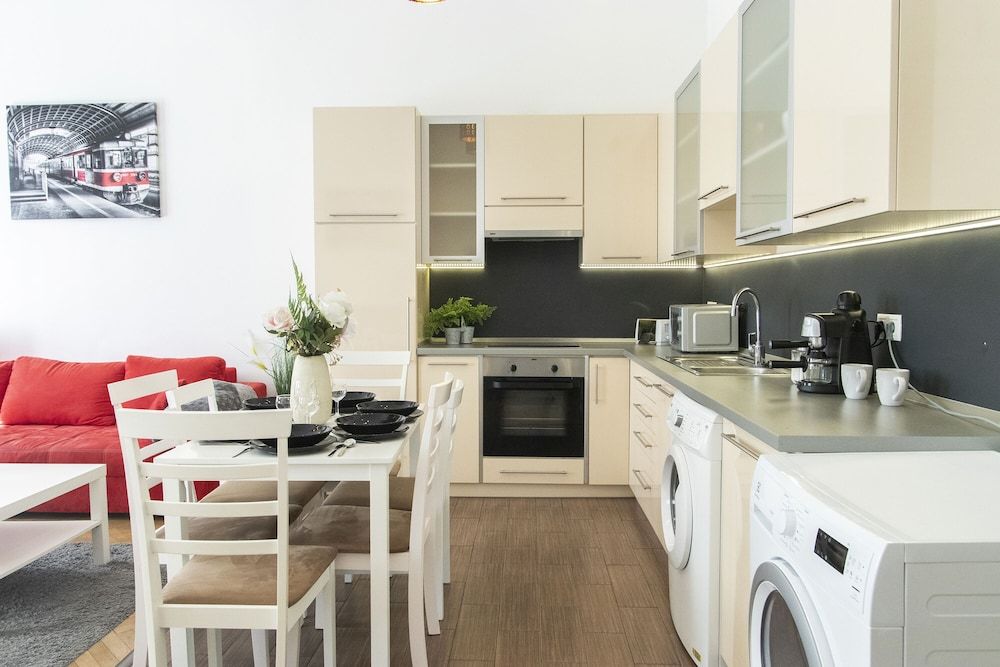 Real Apartments Revay Deluxe Apartment 20