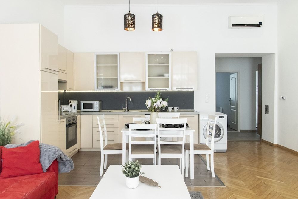 Real Apartments Revay Deluxe Apartment 17