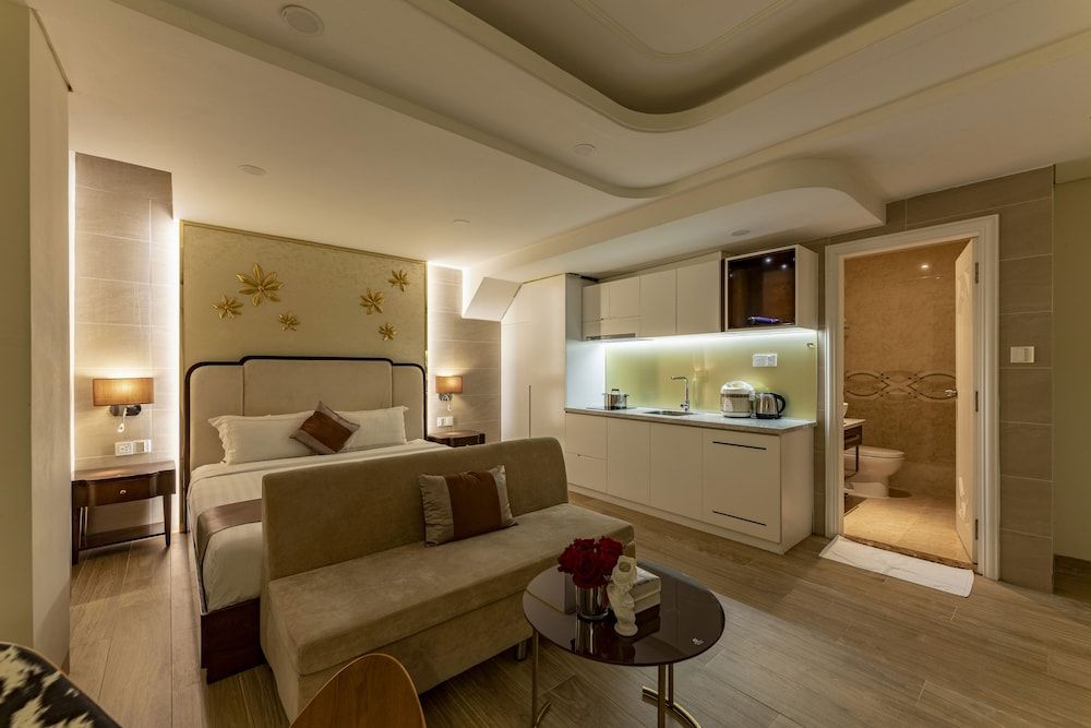 undefined Golden Tree Hotel & Apartment 2