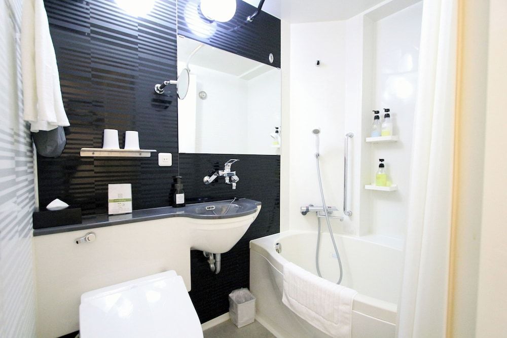 KOKO HOTEL Ginza 1chome Double Room, Non Smoking 4