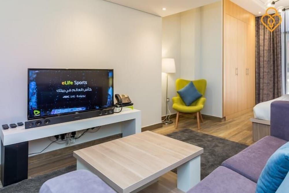 undefined Murjan 1 8