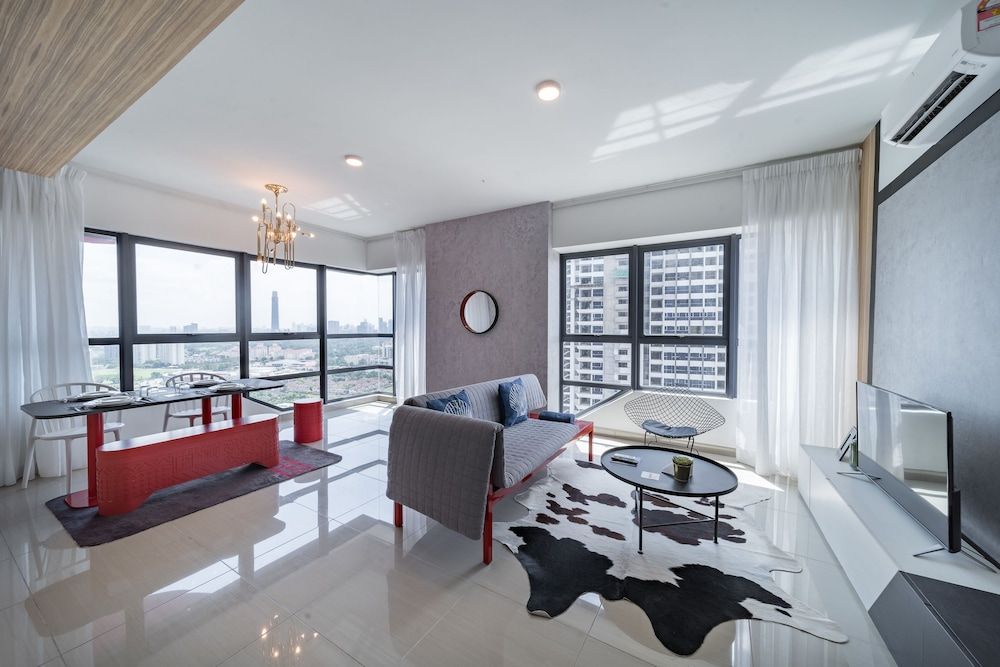 OYO Home 89396 Indescribable 3br Arte Plus Classic Room 15