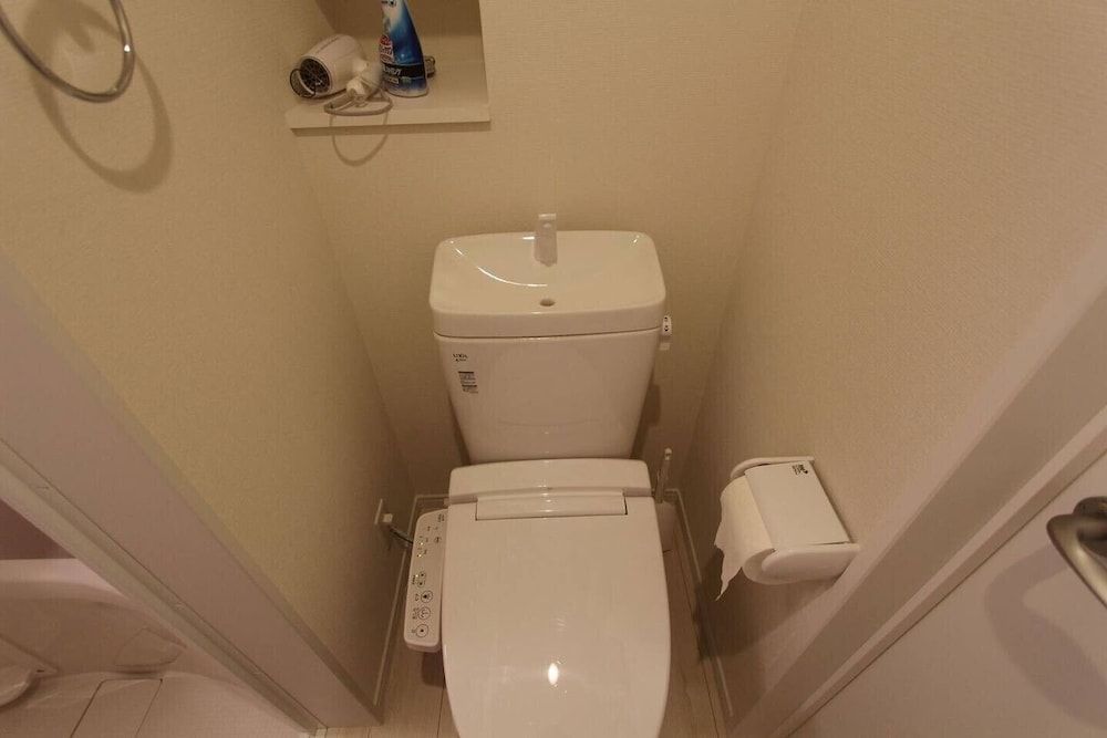 Anon Shibuya Apartment (B102) 8