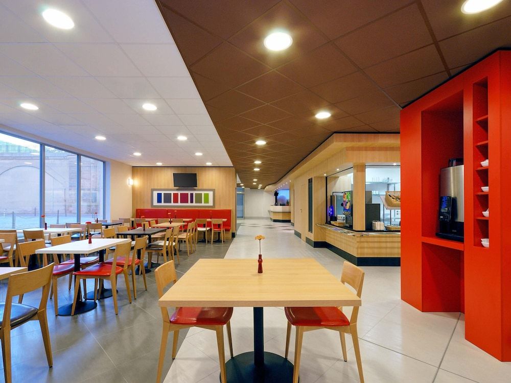 undefined B&B Hotel Prague-City 4