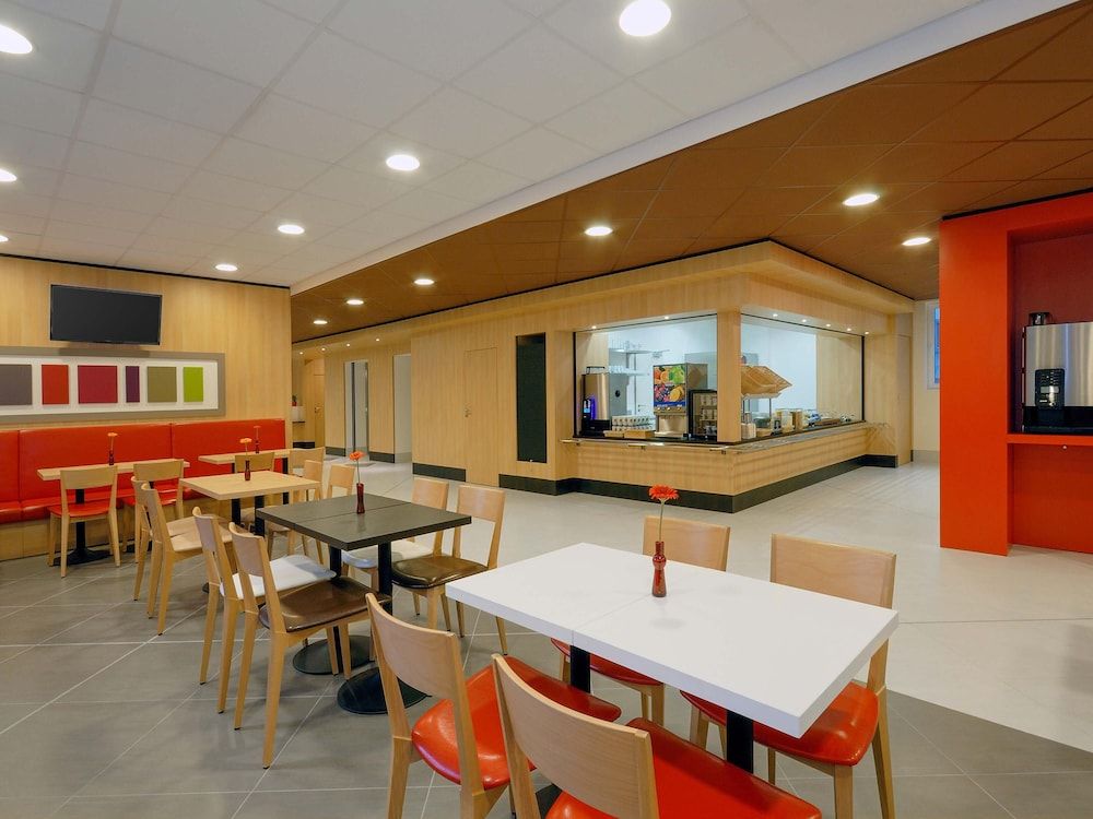 undefined B&B Hotel Prague-City 3