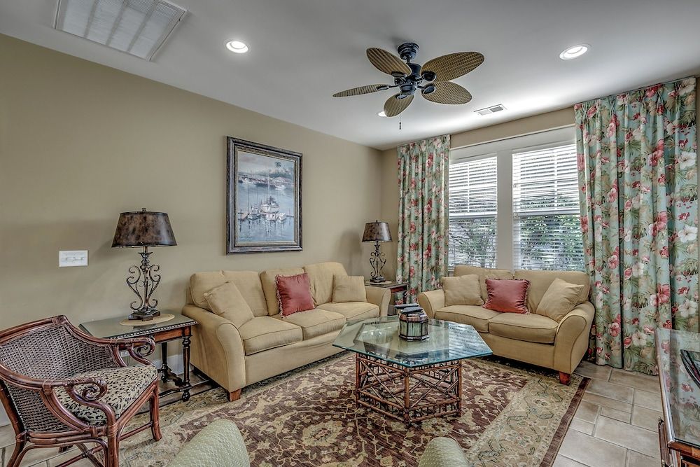 North Beach Resort & Villas St. James Three Bedroom House 8