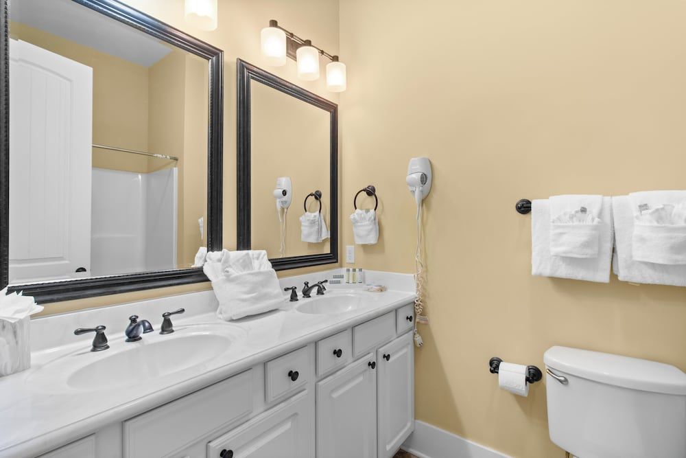 North Beach Resort & Villas Flat Deluxe One Bedroom Luxury Villa 4