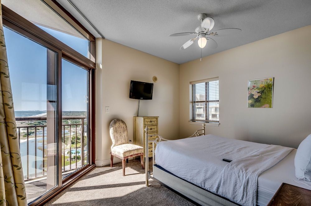 1419 Palmetto Oceanfront Four Bedroom Luxury Condo