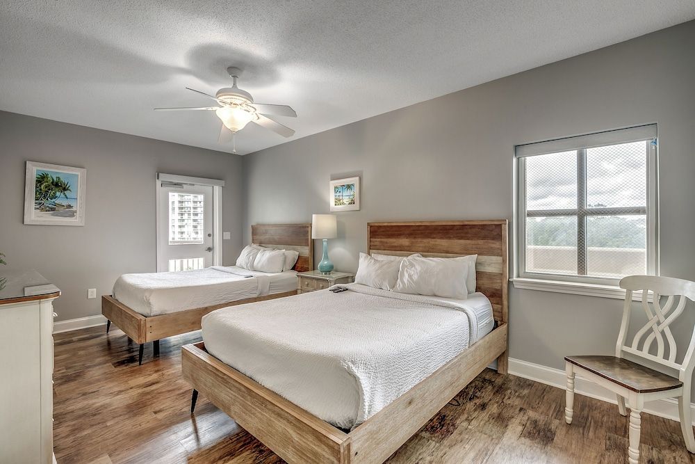419 Palmetto Oceanfront Four Bedroom Luxury Condo