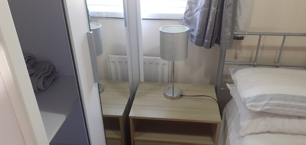 undefined Beautiful Cosy 1bedroom Apartment in London 8