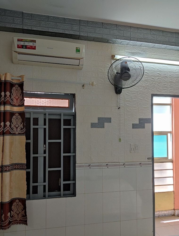 undefined Hoa Anh Anh 4