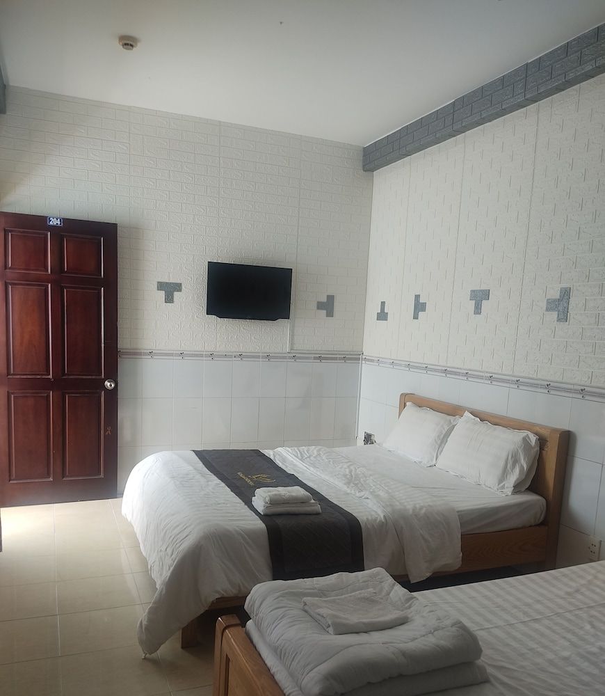 undefined Hoa Anh Anh 6