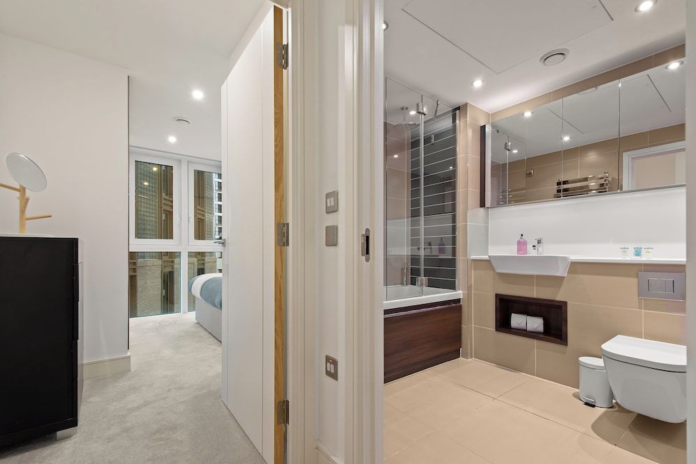 undefined One Bedroom apartment in Aldgate 4