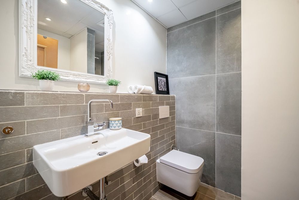 Luton Vacation Homes Marina Residence Deluxe Apartment, 2 Bedrooms, Marina View 18