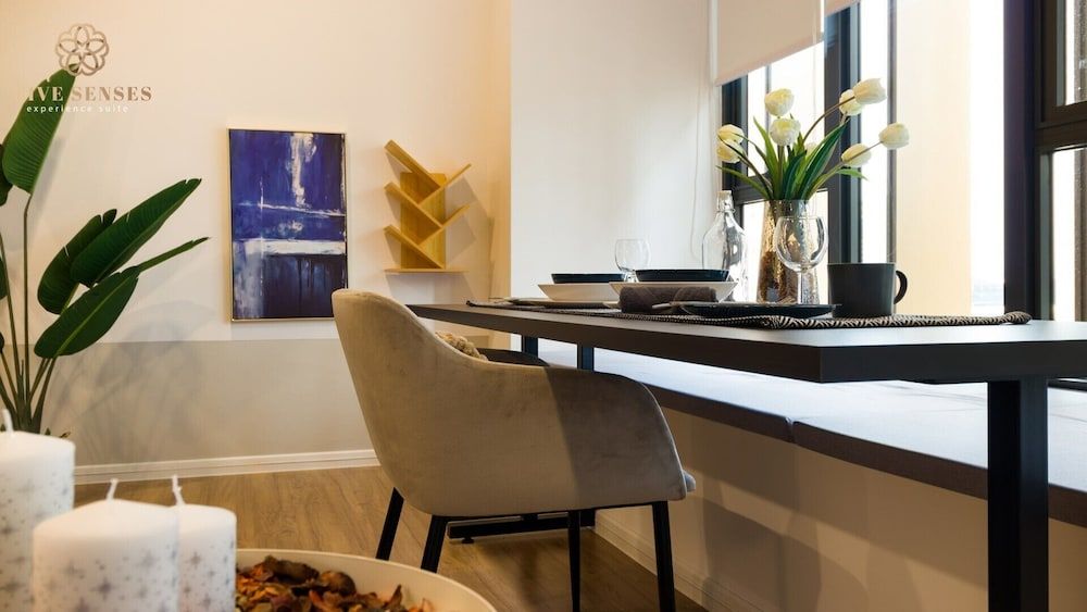 Ceylonz Suite by Five Senses Signature Studio 6