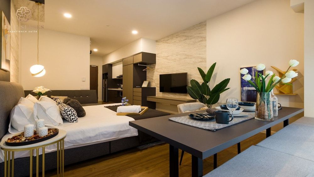 Ceylonz Suite by Five Senses Signature Studio 7