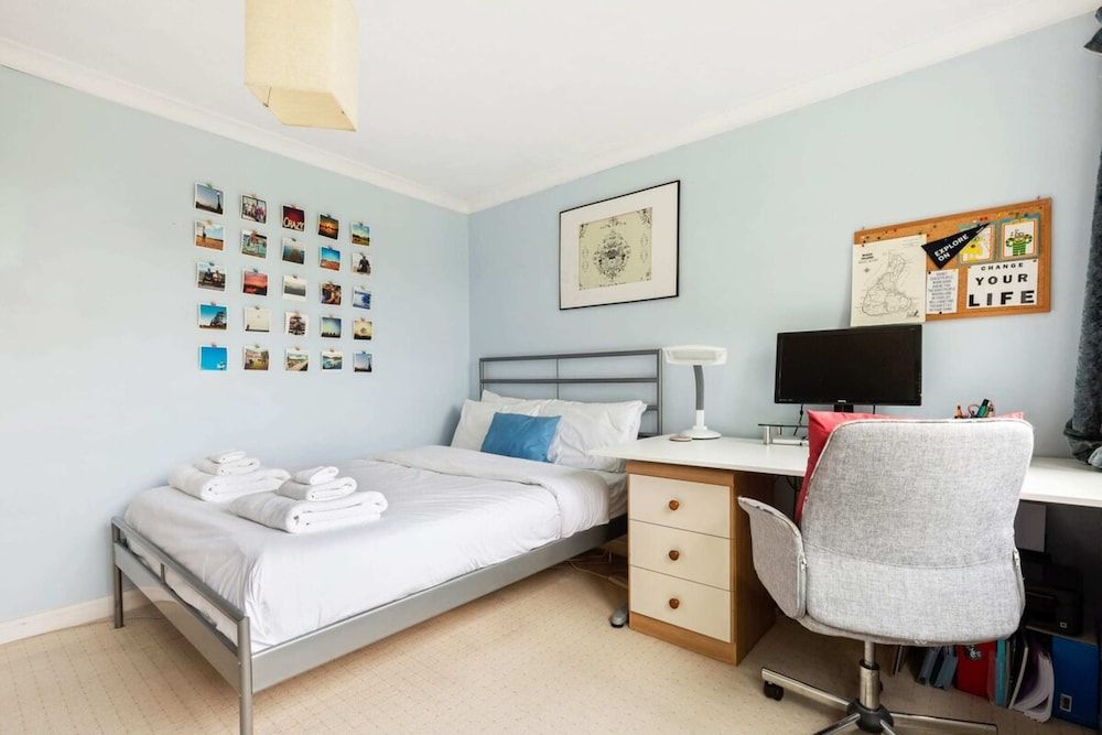 undefined Spacious 2 Bedroom Apartment in Cricklewood 5