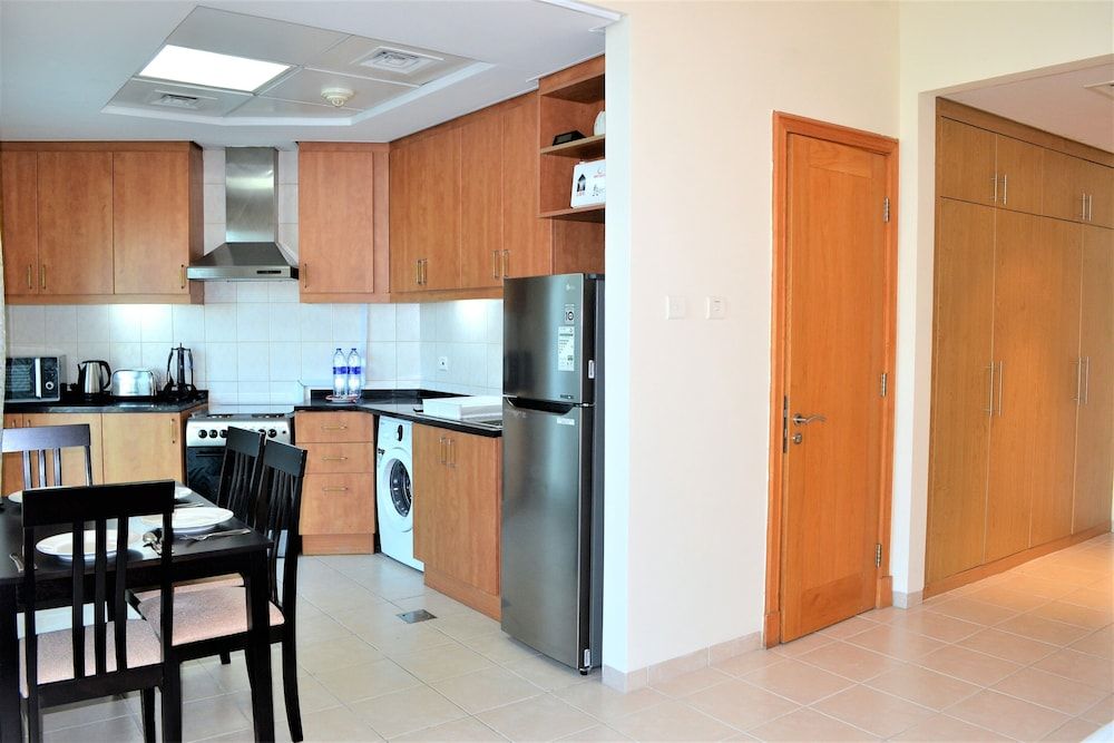 undefined MCLN - Spacious Furnished Studio 5