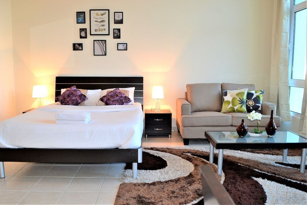 undefined MCLN - Spacious Furnished Studio 9
