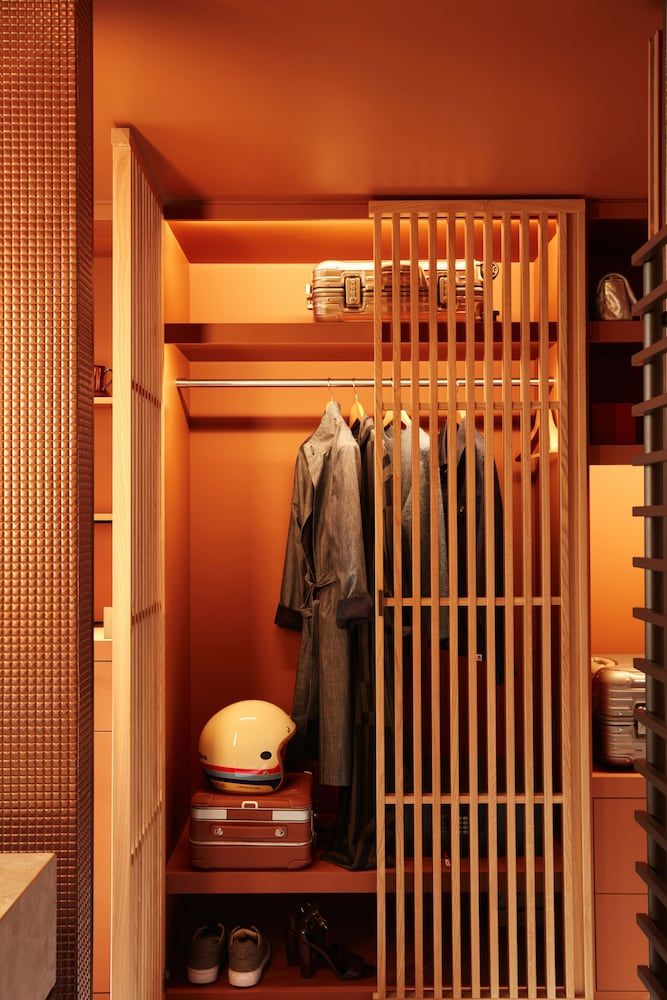 SO/ Paris Hotel COLLECTION KING, 1 King, Courtyard view 9