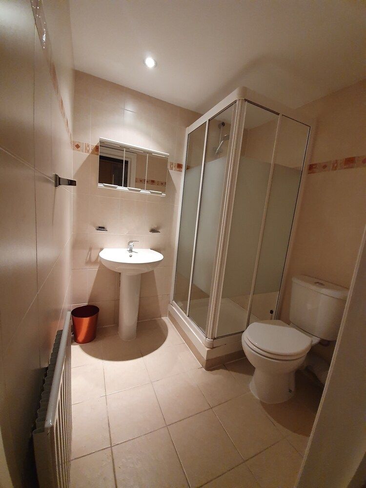 Studio Apartment in South Kensington 8 Studio 58