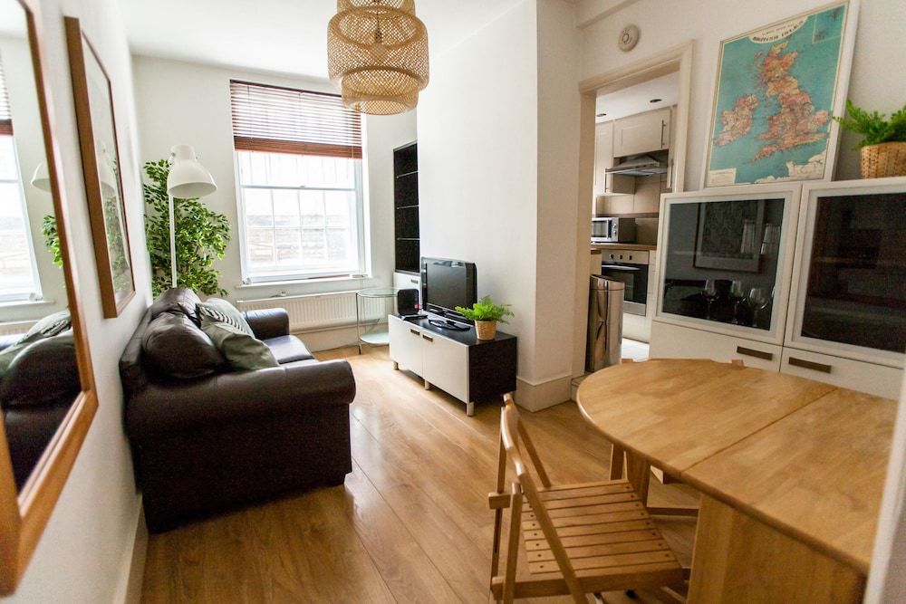 undefined Bloomsbury Apartments by Allô Housing