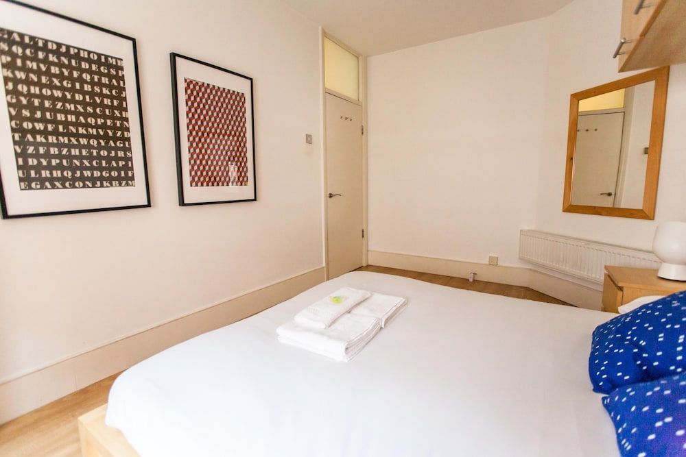 undefined Bloomsbury Apartments by Allô Housing 7