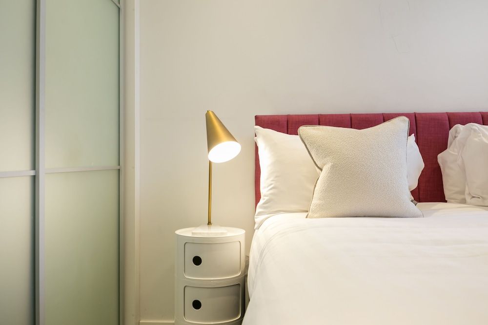 Urban Chic - Rathbone Standard One Bedroom Apartment 3