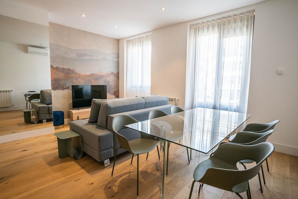 Smartr Madrid Gran Vía Apartments Apartment, 2 Bedrooms, 2 Bathrooms 50