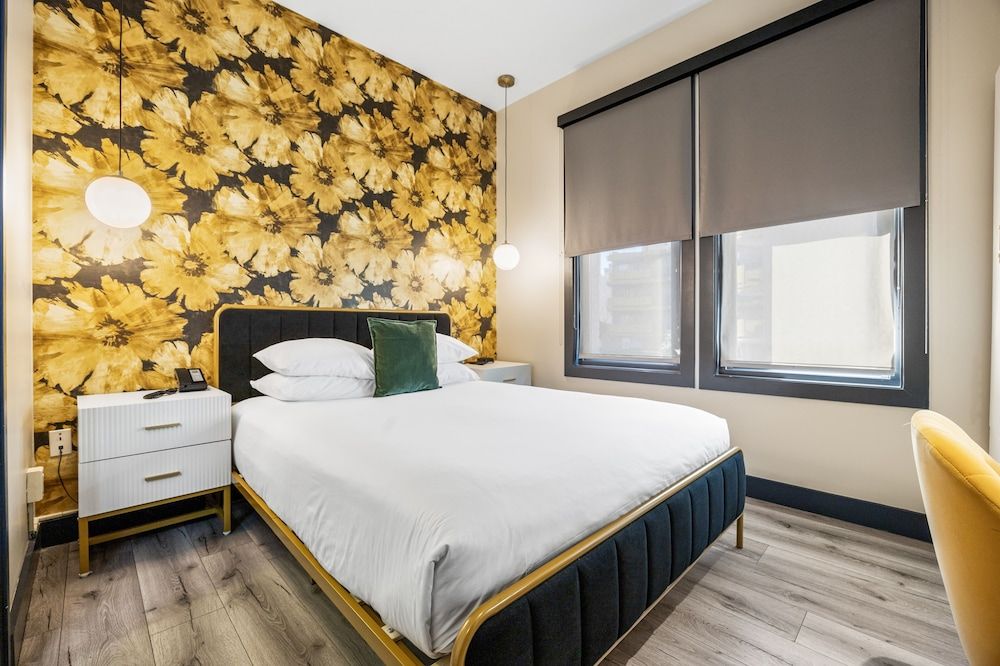 Hotel EPIK Standard Room, 1 Queen Bed 3