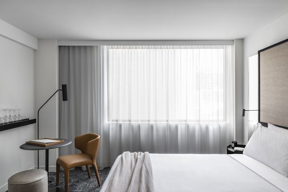 Lancemore Crossley St Melbourne Lancemore King Room - includes hosted hour with free drinks and WiFi 7