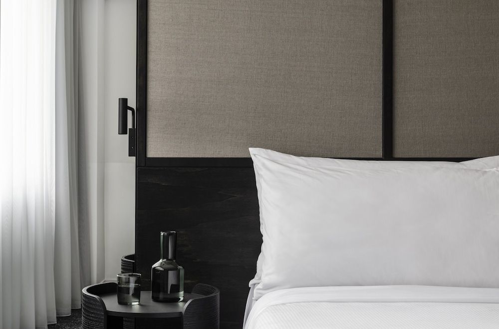 Lancemore Crossley St Melbourne Lancemore King Room - includes hosted hour with free drinks and WiFi 3