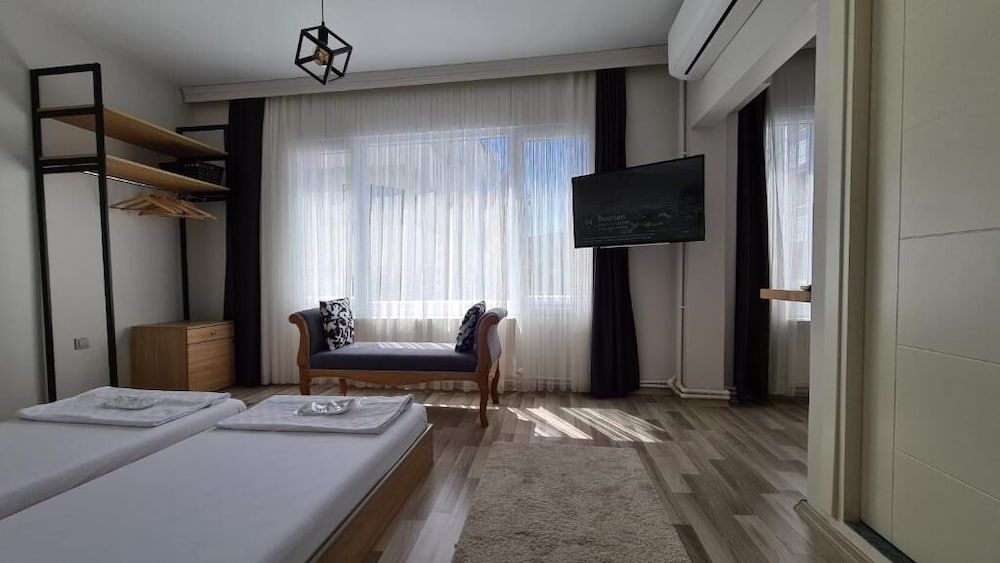 undefined Social House