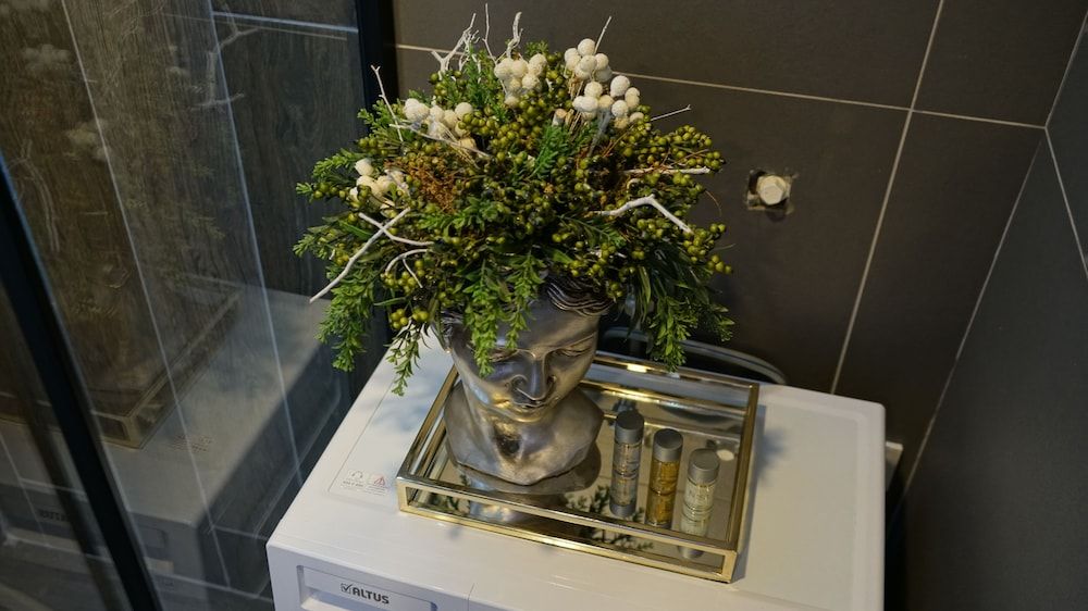 undefined Niss Apart 7