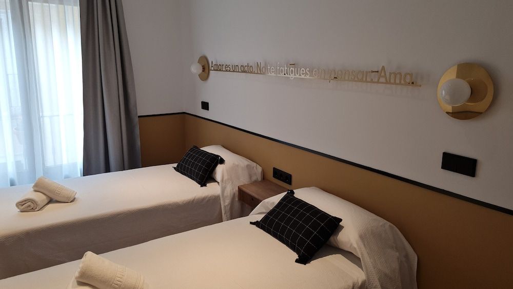 Cálamo Guesthouse Standard Room 9